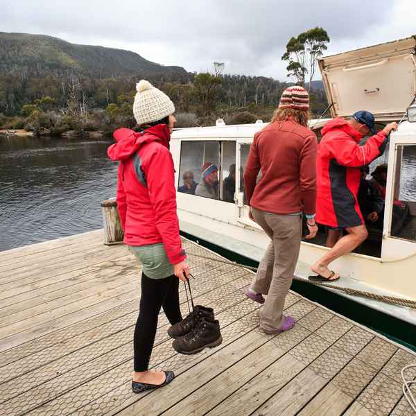 Book Cradle Mountain Expedition Walk (5-day)