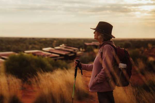 Uluṟu-Kata Tjuṯa Lodge Walk